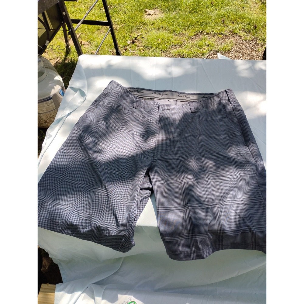 Ben Hogan Men's Plaid Stretch Golf Shorts Gray Size 38 Athletic Pockets